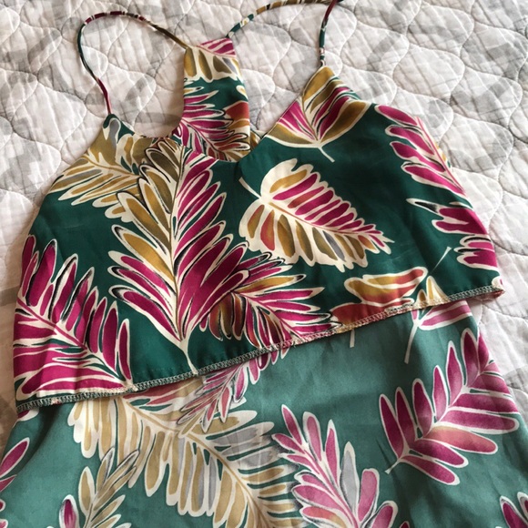 Leaf Print Racerback Tank - Picture 4 of 4